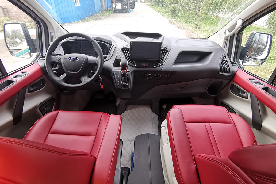 福特新全顺升顶房车1